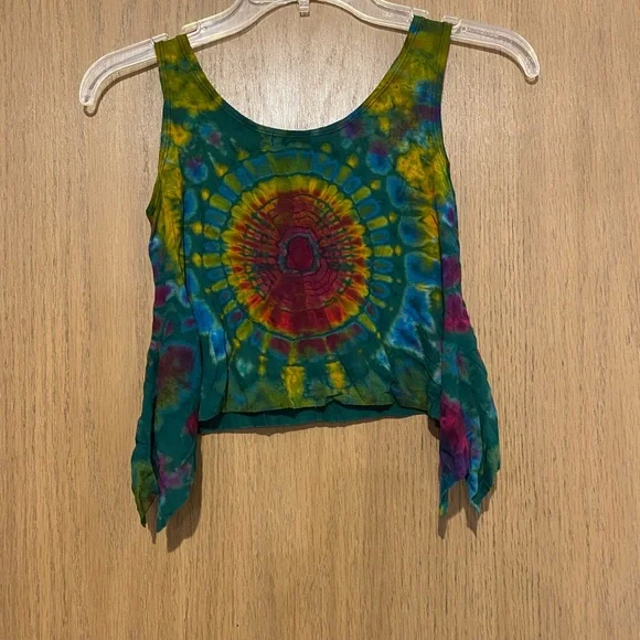 Green Tie-Dye Om Symbol Crop Tank Top - Picture 3 of 5